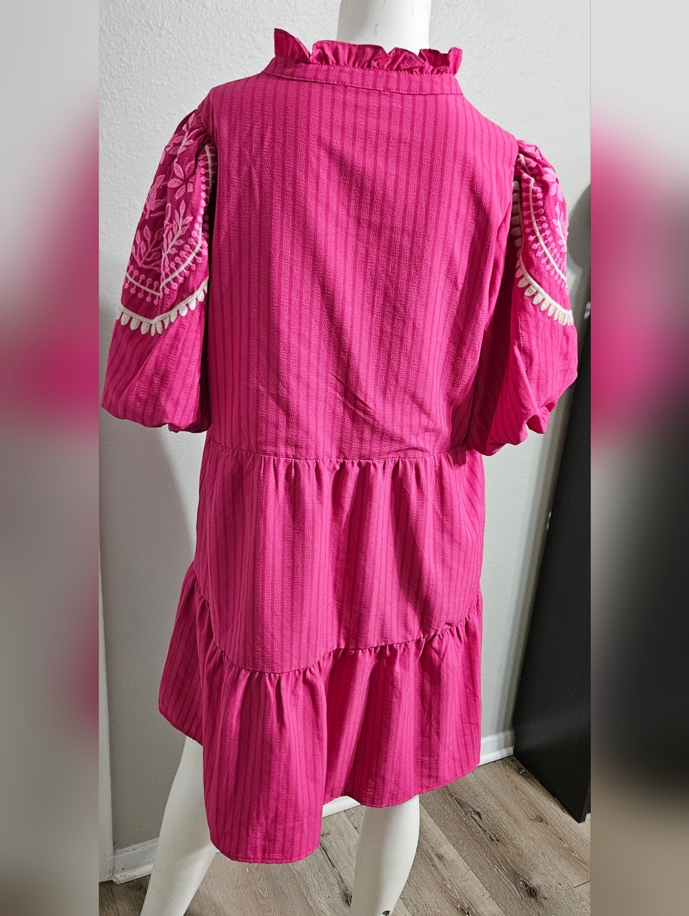 THML Embroidered detail frill V neck puff sleeve Tiered Dress size XL - Picture 12 of 14
